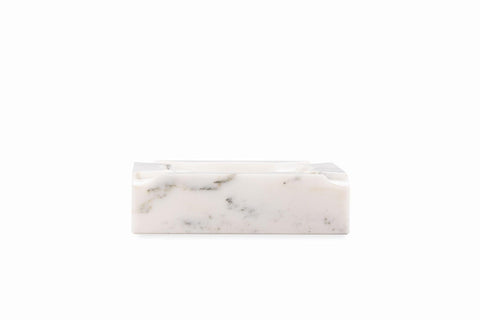 Large Calacatta marble cigar ashtray, veining and bowl detail