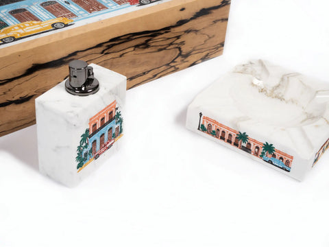 La Casona luxury gift set packaging, handcrafted in Italy