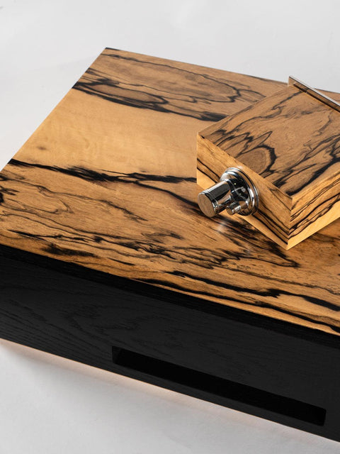 White ebony humidor and ashtray by Litolite